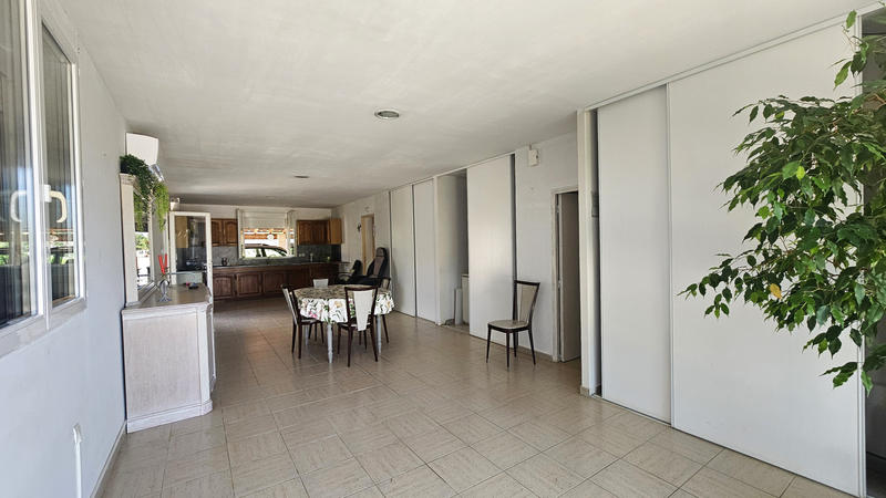 Maison - 194 m² - 7 pièces