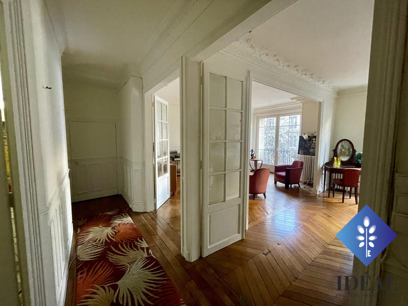 Appartement - 83 m² - 4 pièces