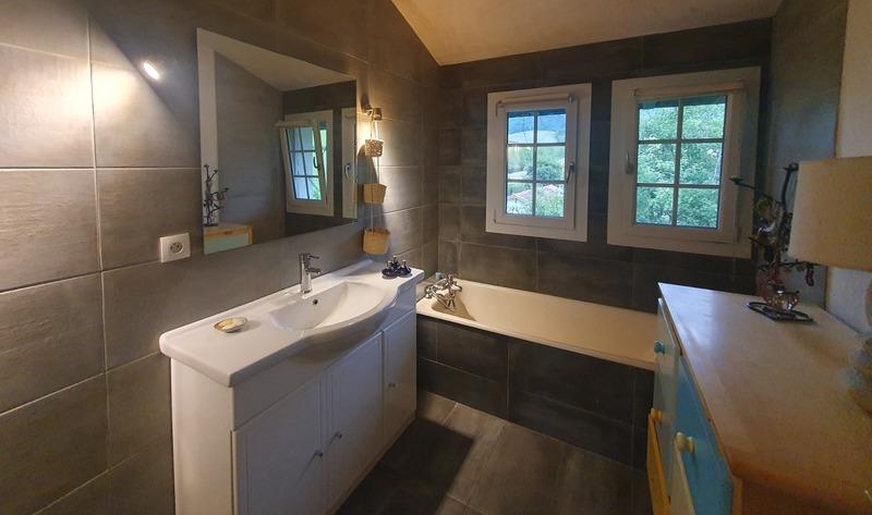 Maison - 105 m² - 6 pièces