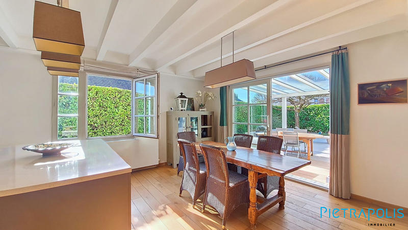 Maison - 170 m² - 6 pièces