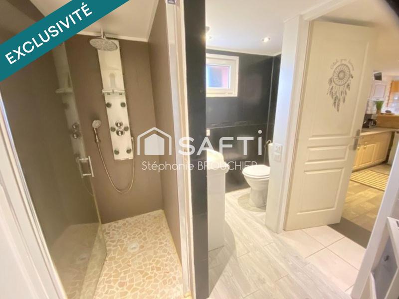 Maison - 122 m² - 8 pièces