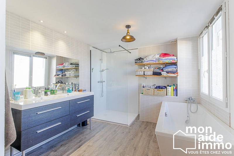 Maison - 65 m² - 3 pièces