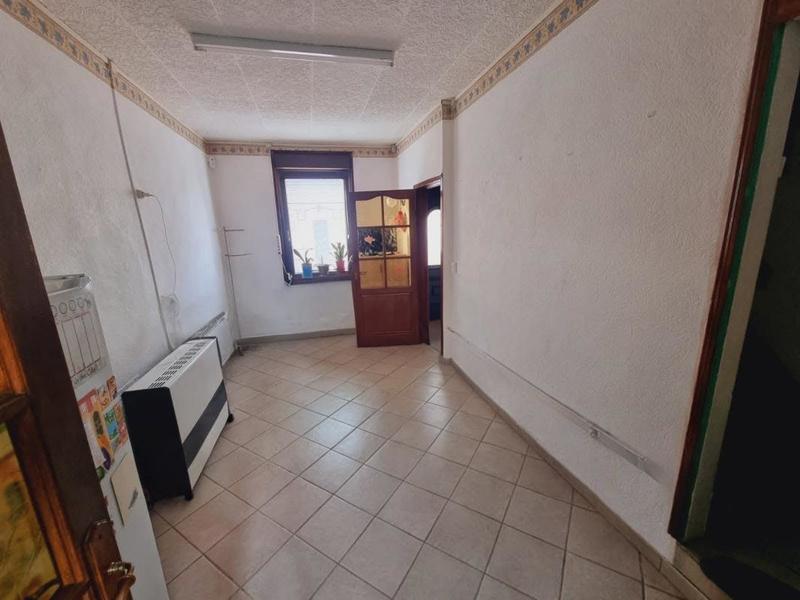 Maison - 83 m² - 5 pièces