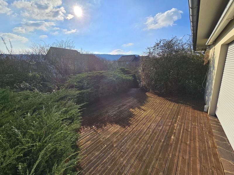 Maison - 166 m² - 8 pièces