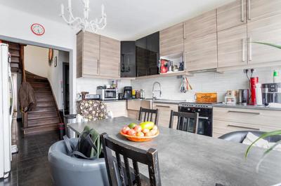 Maison - 153 m² - 7 pièces