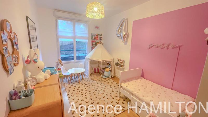 Appartement - 87 m² - 4 pièces