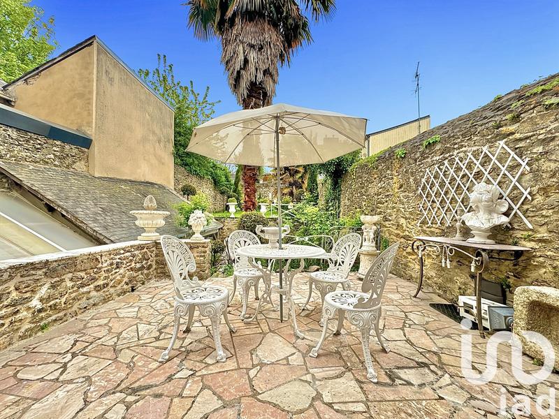 Maison de ville - 170 m² - 8 pièces