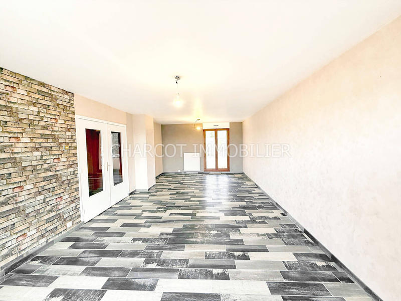 Appartement - 102 m² - 5 pièces