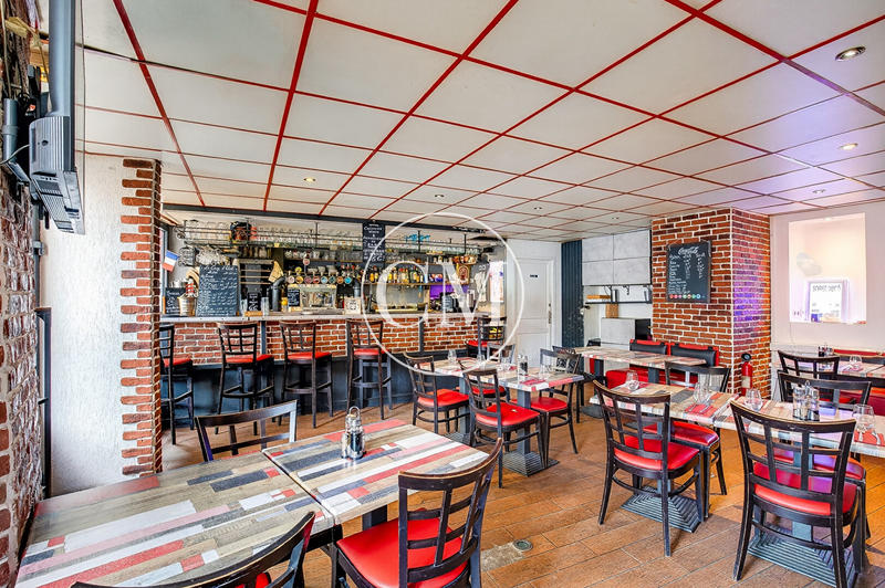 Local commercial - 150 m²