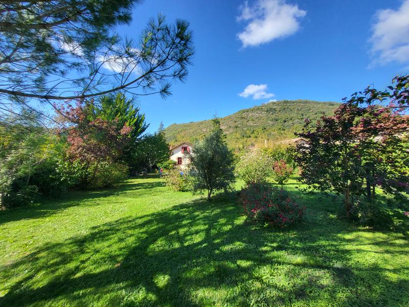 Maison - 167 m² - 7 pièces