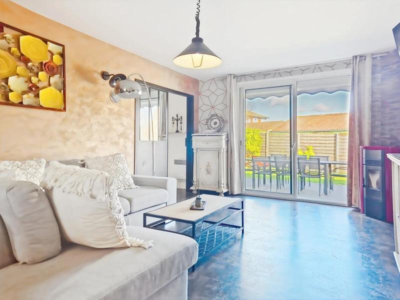 Maison - 112 m² - 8 pièces