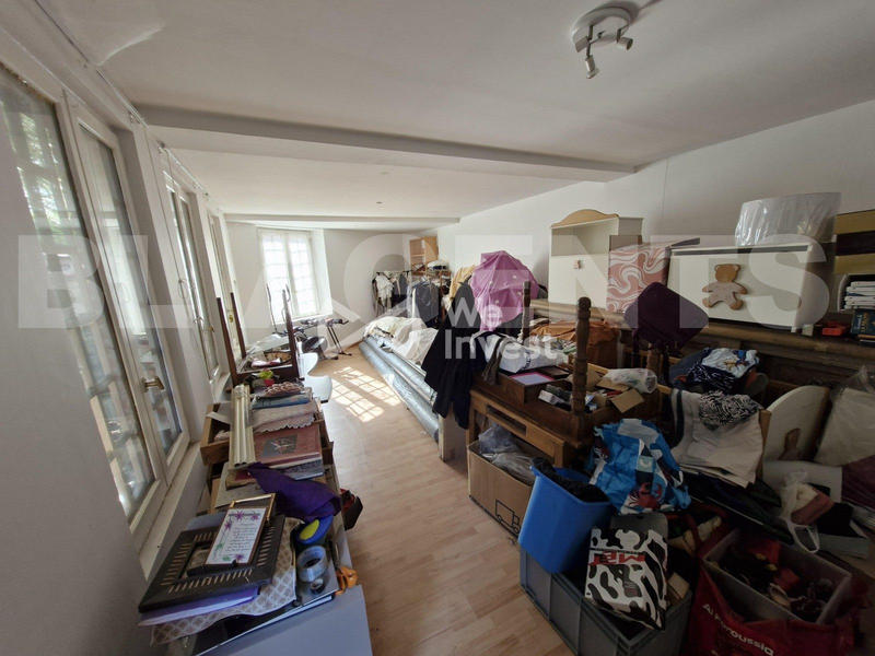 Maison - 178 m² - 7 pièces