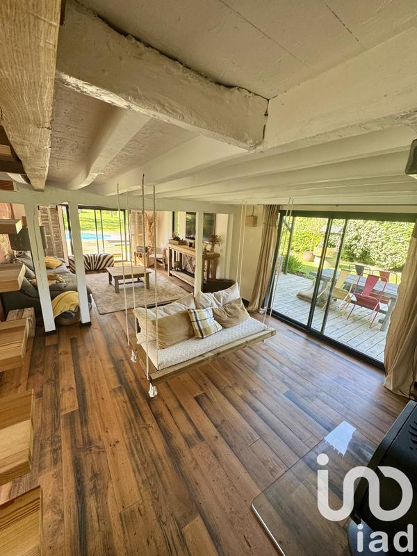 Maison - 160 m² - 8 pièces