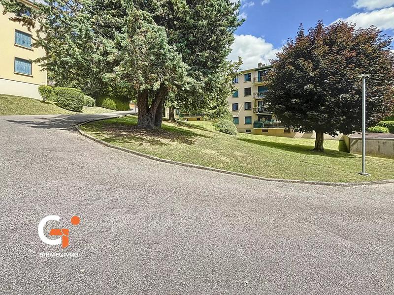 Appartement - 70 m² - 3 pièces