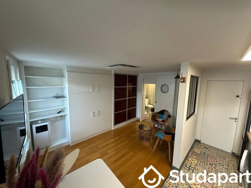 Chambre - 21 m² - 1 pièce