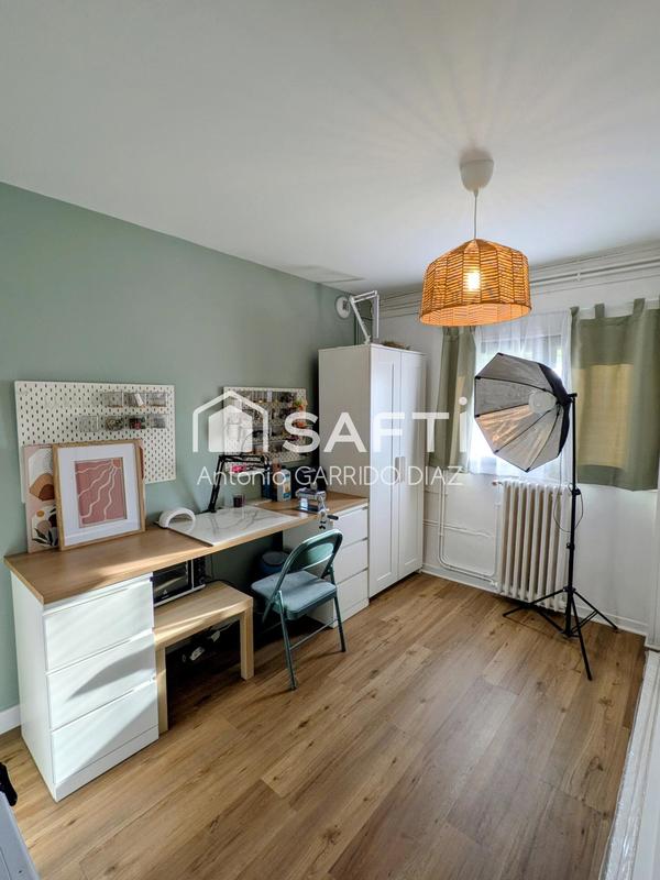 Maison - 138 m² - 8 pièces