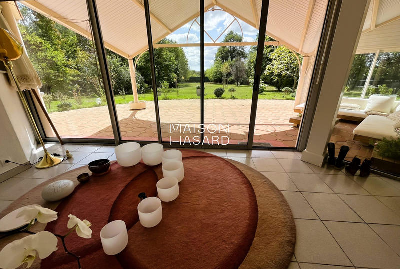 Maison contemporaine - 177 m² - 7 pièces