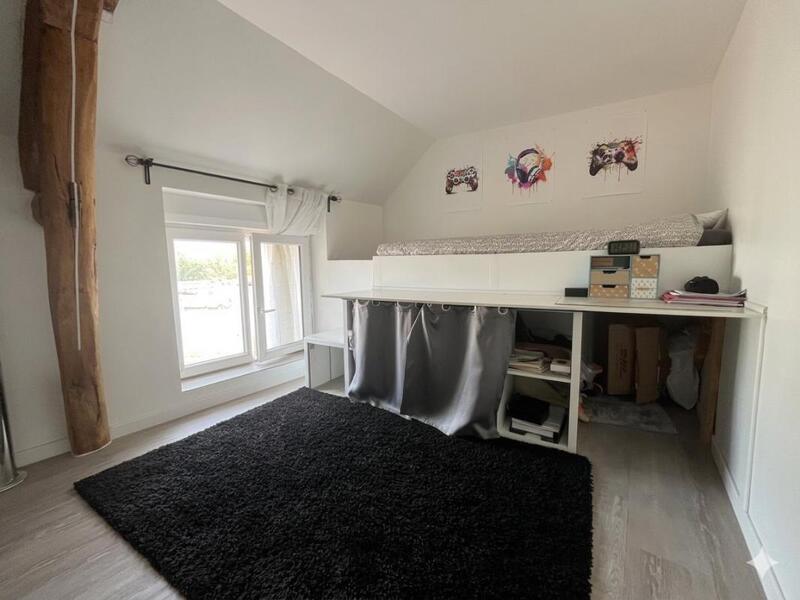 Maison - 142 m² - 7 pièces