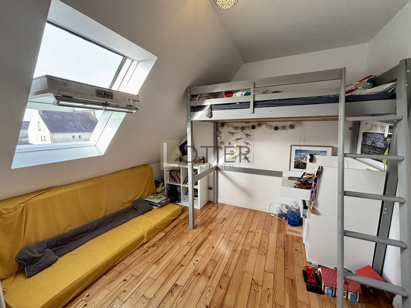 Maison - 104 m² - 6 pièces