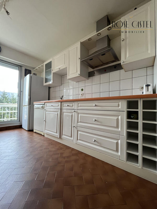 Appartement - 120 m² - 4 pièces