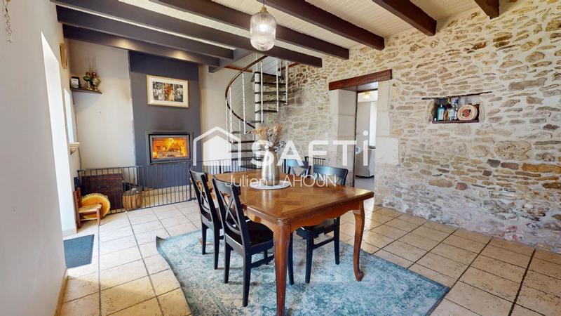 Maison - 140 m² - 5 pièces