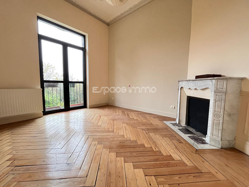 Appartement - 141 m² - 5 pièces