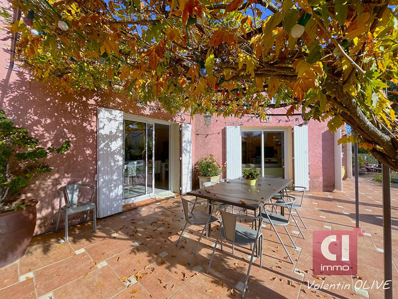 Maison - 144 m² - 5 pièces