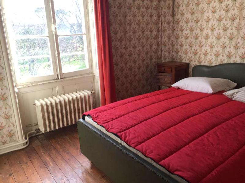 Maison - 420 m² - 12 pièces