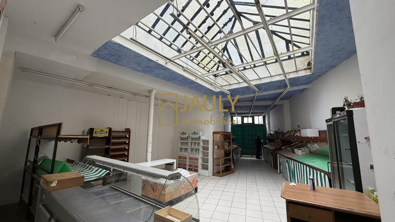 Magasins - 100 m²