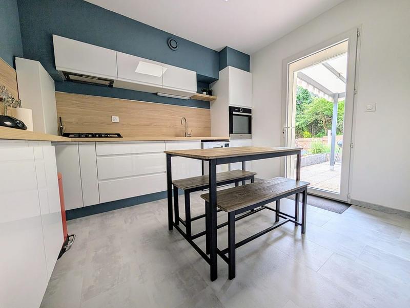 Maison - 107 m² - 5 pièces