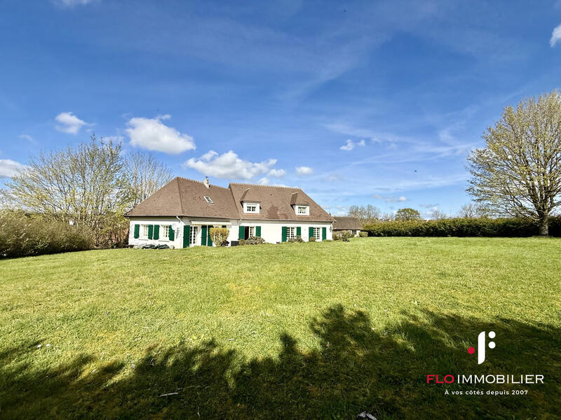 Maison - 276 m² - 10 pièces