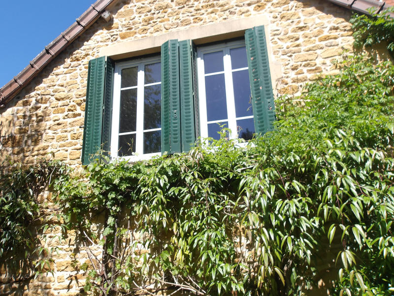 Maison - 215 m² - 9 pièces