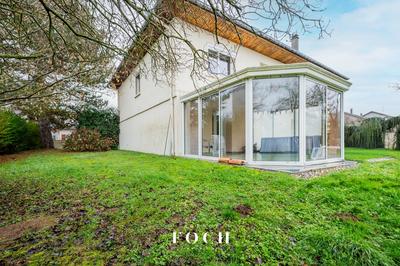 Maison - 187 m² - 6 pièces