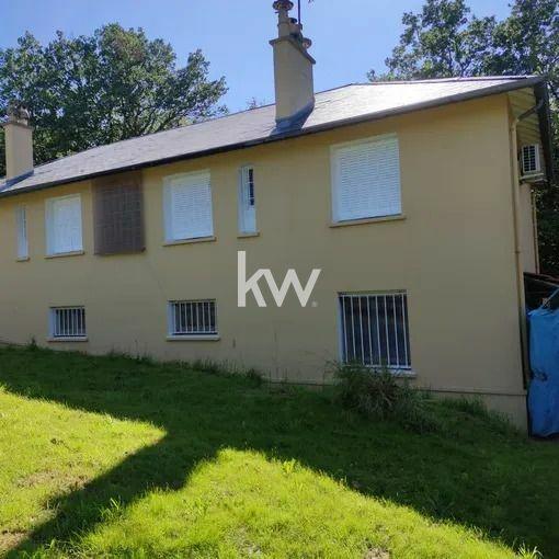 Immeuble - 130 m² - 10 pièces