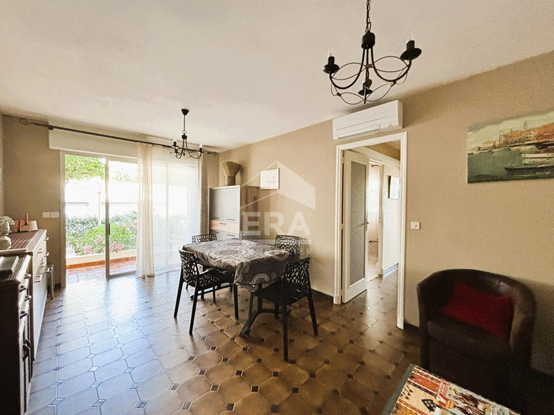 Appartement - 102 m² - 5 pièces