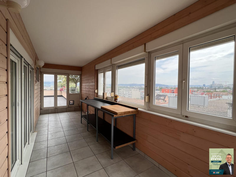 Duplex - 200 m² - 6 pièces