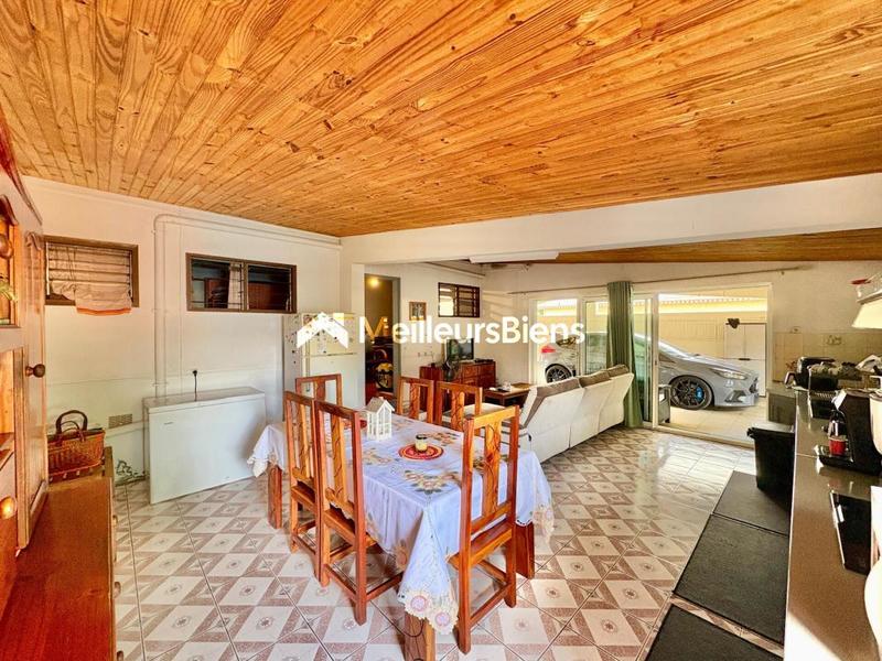 Maison - 110 m² - 6 pièces