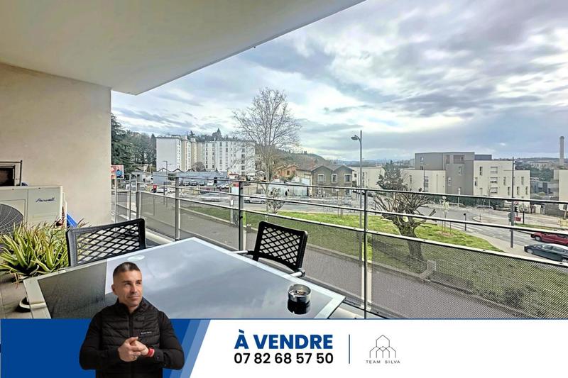 Appartement - 84 m² - 4 pièces