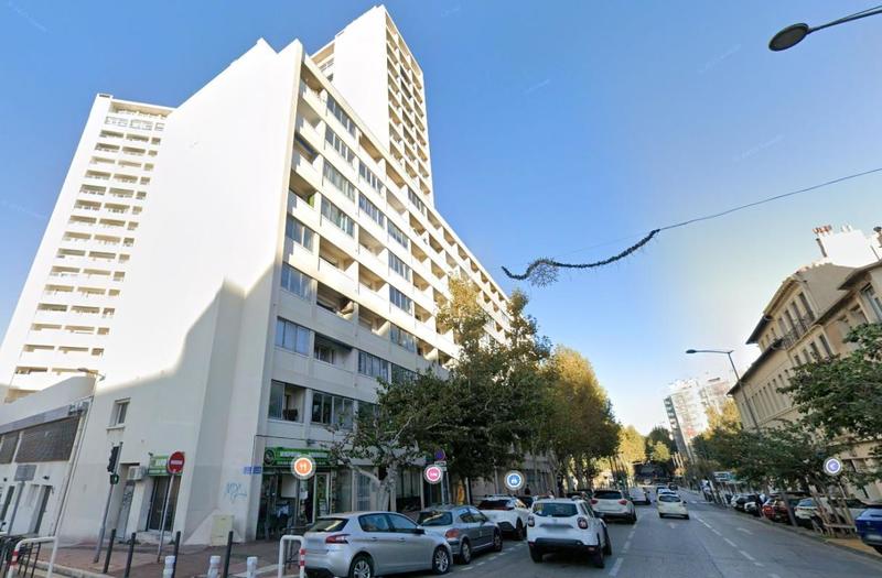 Studio - 27 m² - 1 pièce