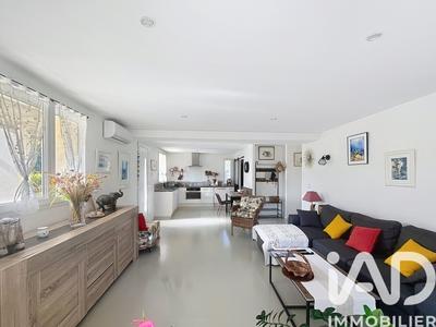 Maison - 79 m² - 3 pièces