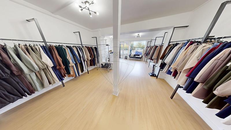 Local commercial - 58 m² - 2 pièces