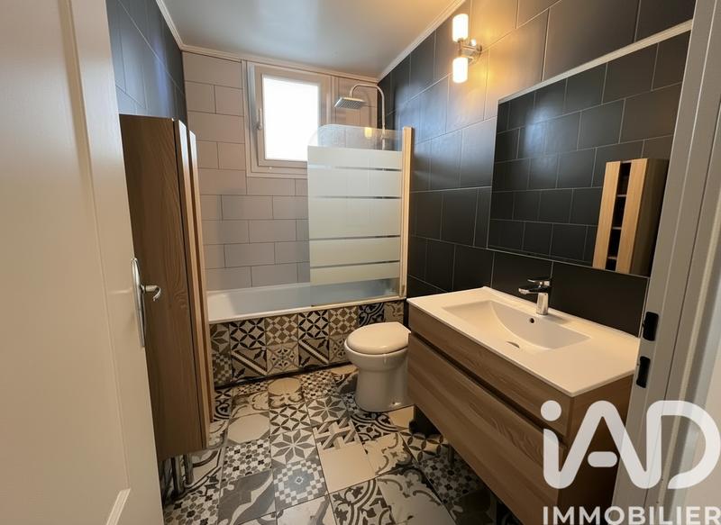 Maison - 98 m² - 5 pièces