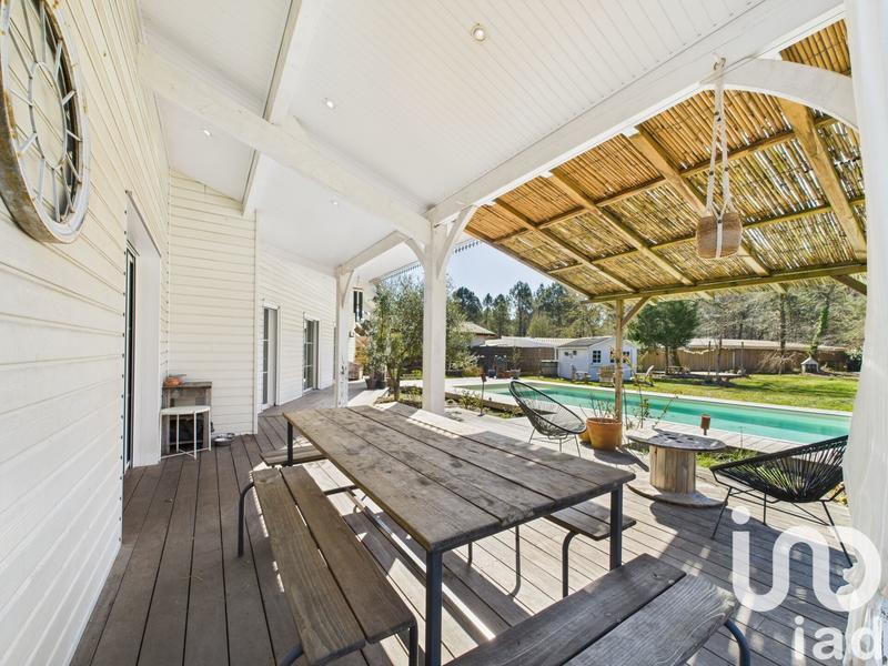 Maison - 140 m² - 7 pièces