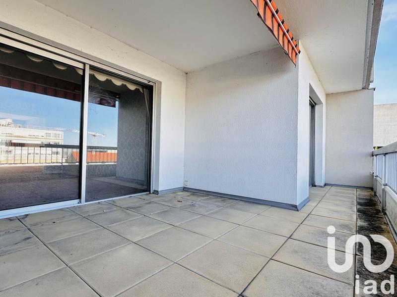 Appartement - 94 m² - 4 pièces