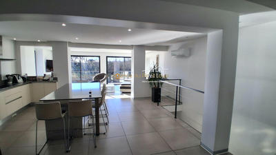 Bastide - 247 m² - 6 pièces