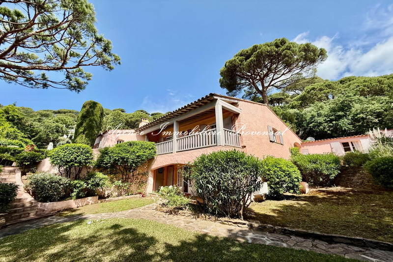 Villa - 200 m² - 7 pièces