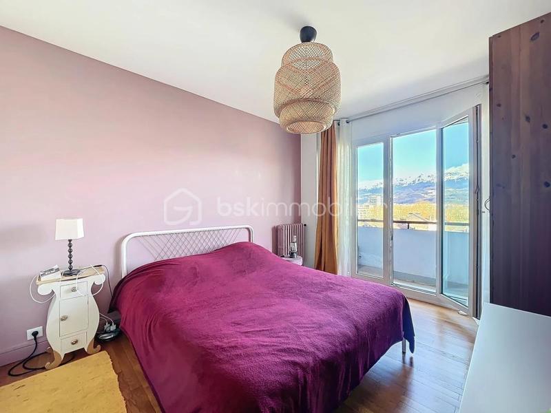 Appartement - 110 m² - 5 pièces