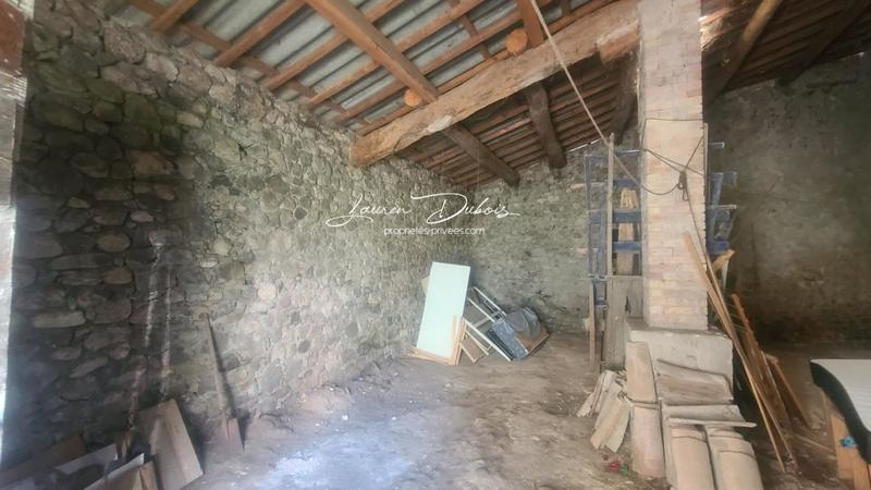 Grange - 100 m² - 2 pièces