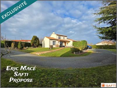 Maison - 97 m² - 4 pièces