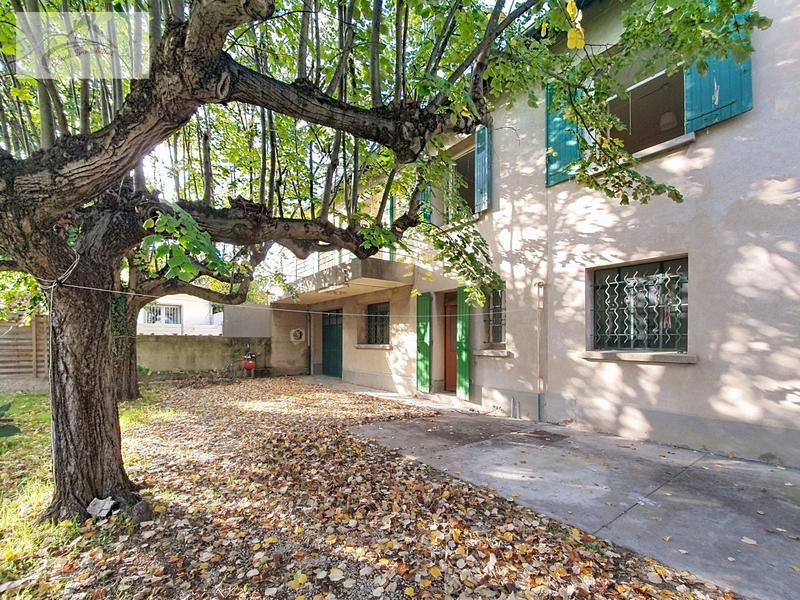 Maison - 144 m² - 6 pièces